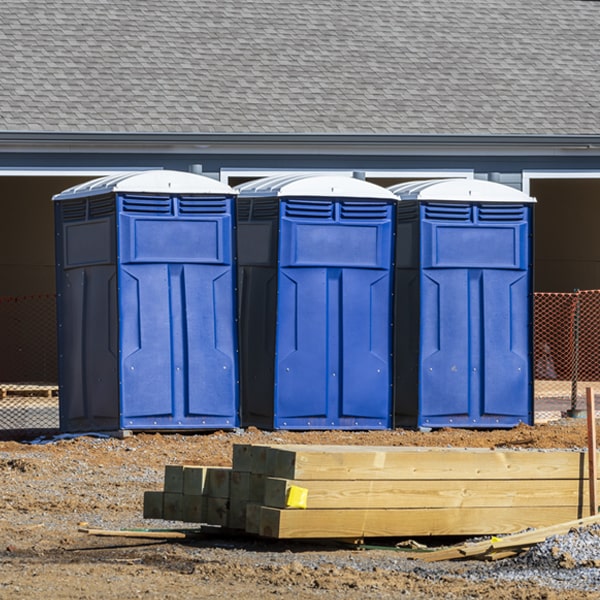 how can i report damages or issues with the portable toilets during my rental period in Festus Missouri